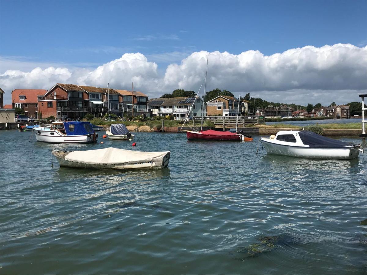 Kip 23 Jjs Emsworth Hotel Exterior photo